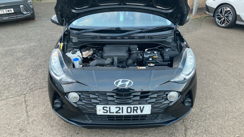 Hyundai i10 1.0 MPi SE Connect 5dr Petrol Hatchback